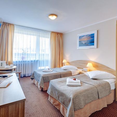 Osrodek Wypoczynkowy Varsowia Hotel Międzywodzie Kültér fotó