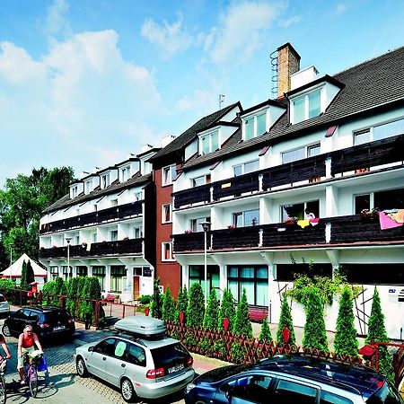 Osrodek Wypoczynkowy Varsowia Hotel Międzywodzie Kültér fotó